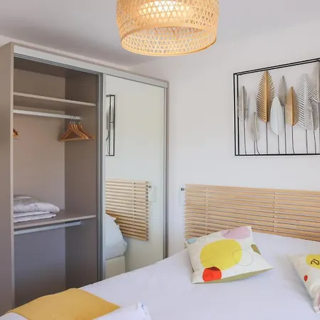 Apartment La Balagne , Bord De Mer, Grande Terrasse, Sant'ambroggio Lumio (Corsica)