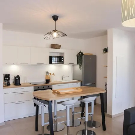 La Balagne , Bord De Mer, Grande Terrasse, Sant'ambroggio