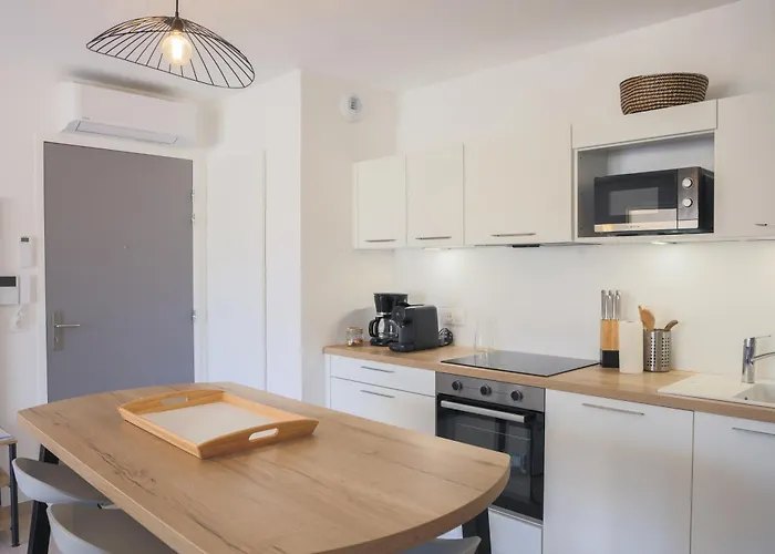 La Balagne , Bord De Mer, Grande Terrasse, Sant'ambroggio *